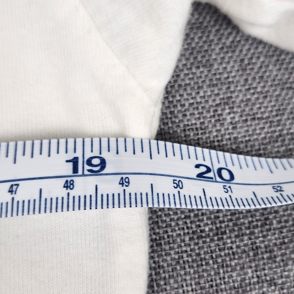 Disney Store Embroidered Mickey Mouse 100% Cotton Tee. Jennifer Embroidered. - Picture 4 of 10